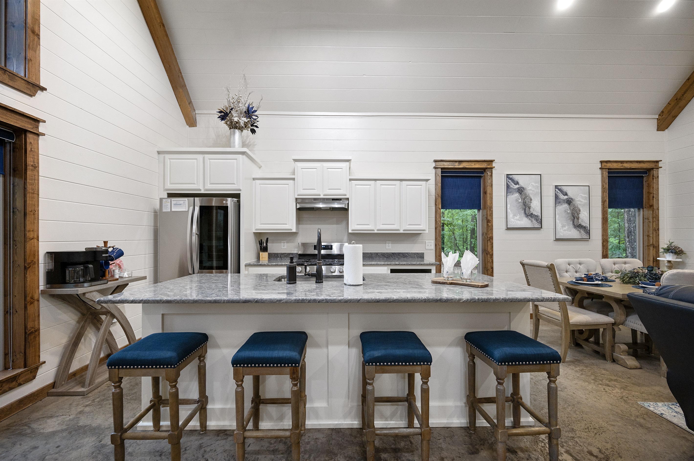 Blue Haven Luxury Cabin