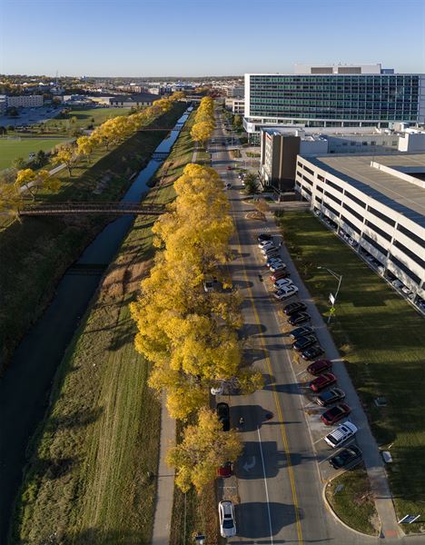 Heartland Photos & Design