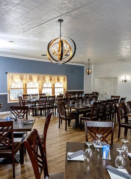 Vera Roma Grille & Bar