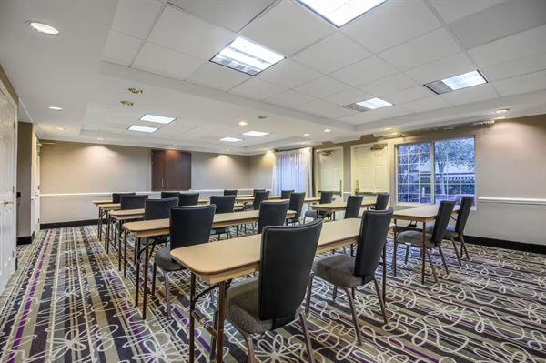 La Quinta Inn & Suites by Wyndham Myrtle Beach Broadway Area