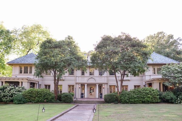 Junior League of Memphis Community Resource Center