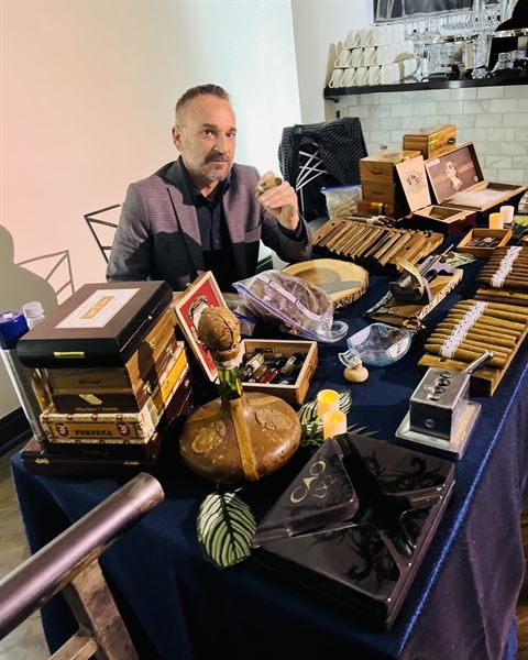 Cigar Roller Las Vegas