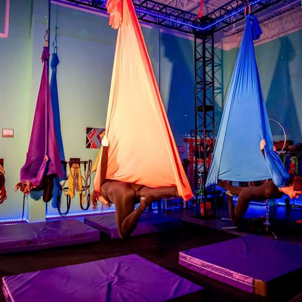 Cirque'letics School of Circus