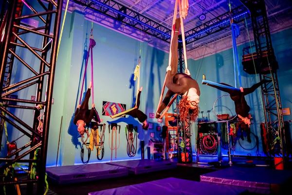 Cirque'letics School of Circus