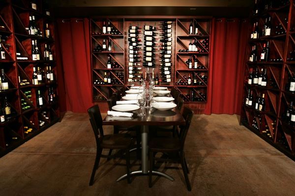 Vinology Restaurant | Event Space