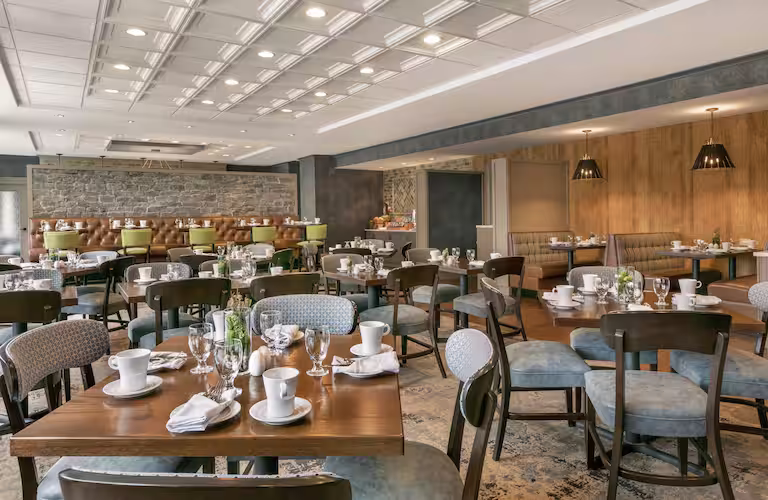 Tysons Social Tavern