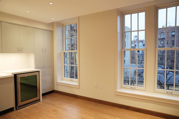 La MaMa Experimental Theatre Club