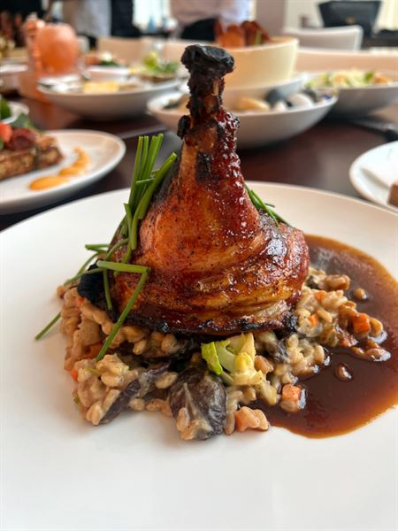 Red Horse White Plains by David Burke