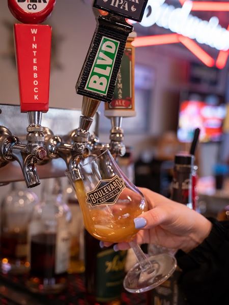 Captains Sports Lounge