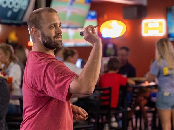 Captains Sports Lounge