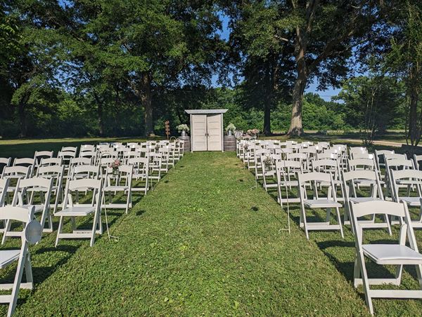 Twin Oaks Manor Barn Weddings and Receptions