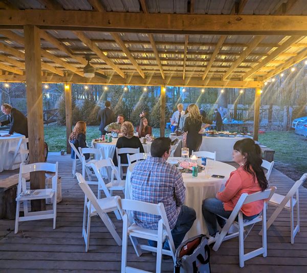 Twin Oaks Manor Barn Weddings and Receptions