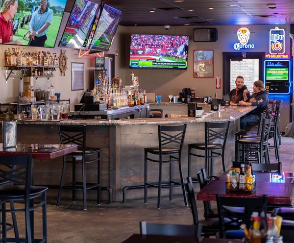 Captains Sports Lounge