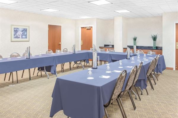 Wingate by Wyndham Green Bay/Airport