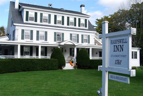 The Harpswell Inn