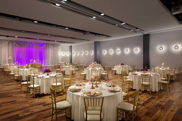 Twelve Midtown, Autograph Collection