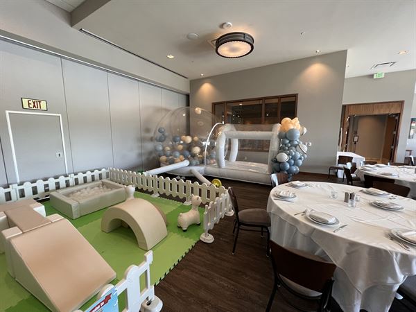 Pinstripes San Mateo