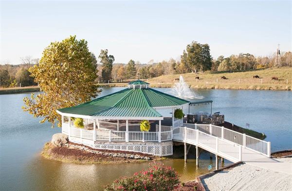 The Gazebo at Sunset Ridge Buffalo Farm