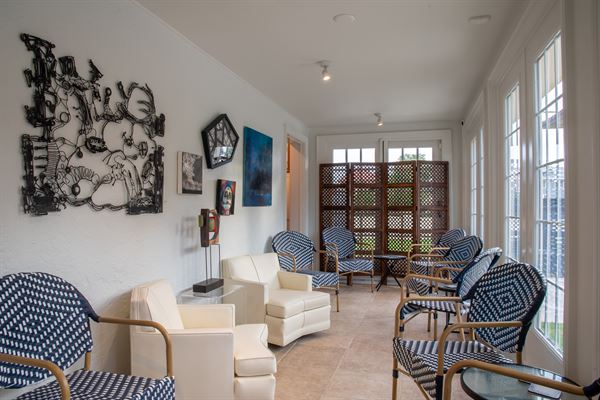 1515  Lincoln Gallery