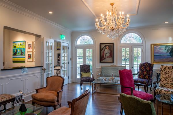 1515  Lincoln Gallery