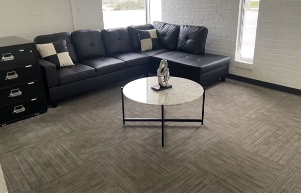 Prestige Manor Studio