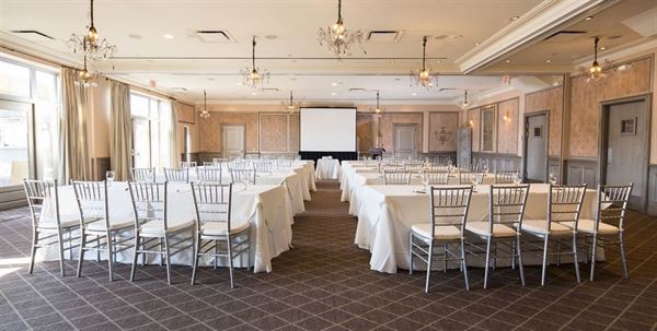 L'escale at Delamar Greenwich Harbor