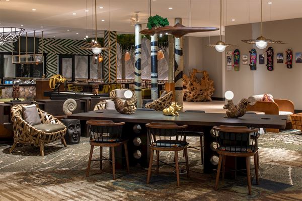 Hotel Paradox, Autograph Collection