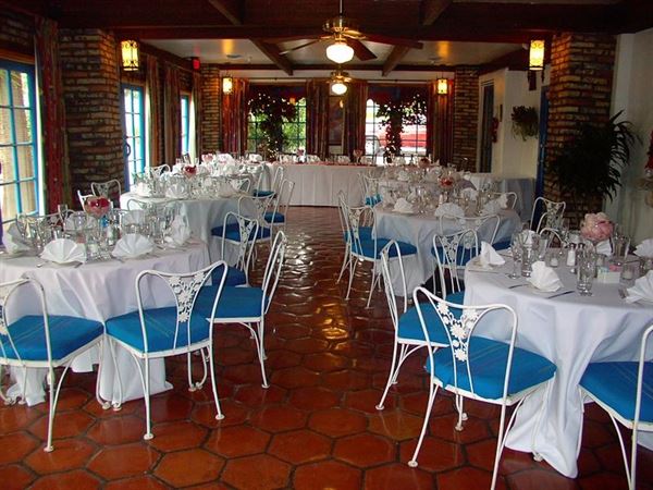 Aunt Chilada's Squaw Peak