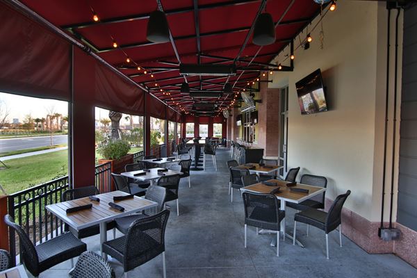 Marlow's Tavern Lee Vista