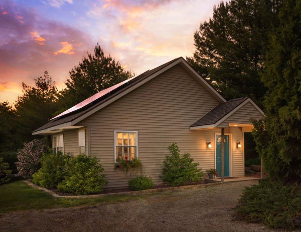 Hawk Valley Retreat and Cottages