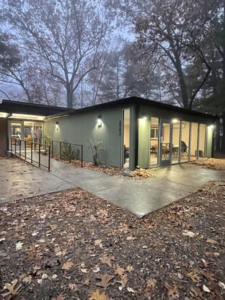 Kalamazoo Nature Center