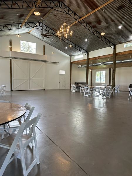 The Barn at Southern Oaks