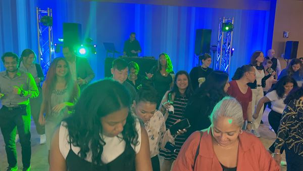 SOUNDBAR Entertainment