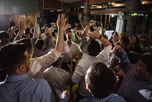 SOUNDBAR Entertainment