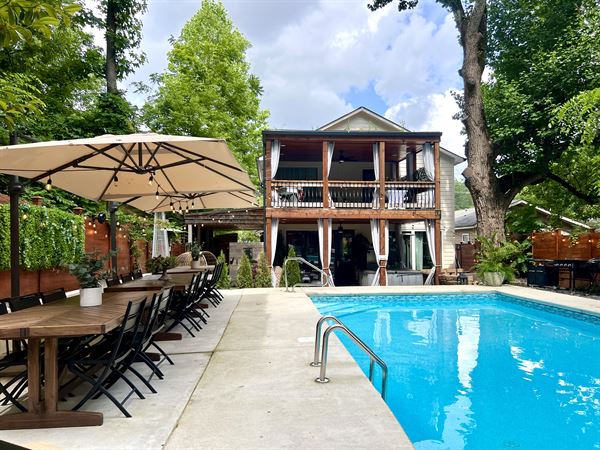 L'Eau Hill House: Resort-Style Event Space