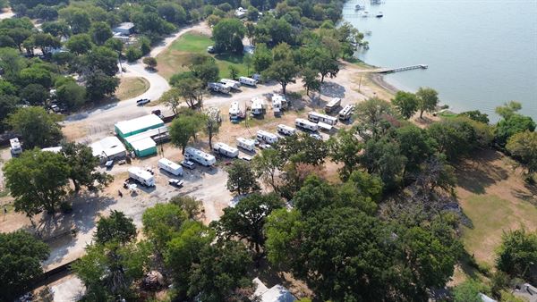 RL Waters Edge Event Center