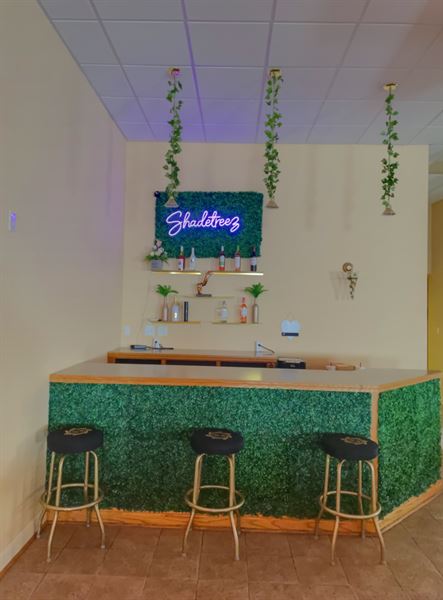 Shadetreez Event Space