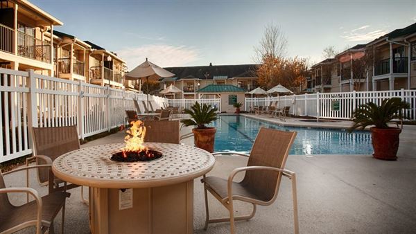 Richmond Inn & Suites Baton Rouge