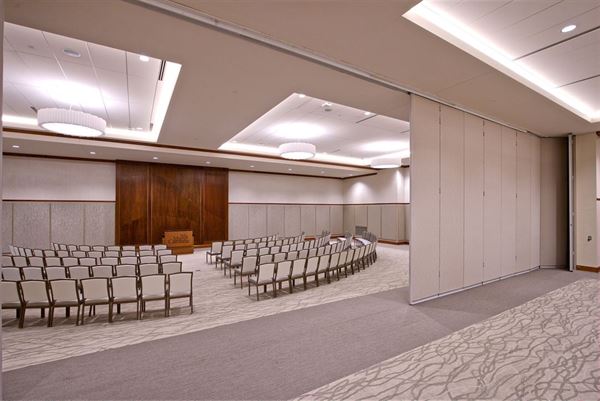 Pastides Alumni Center