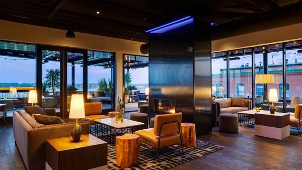 Canopy by Hilton Portland Waterfront