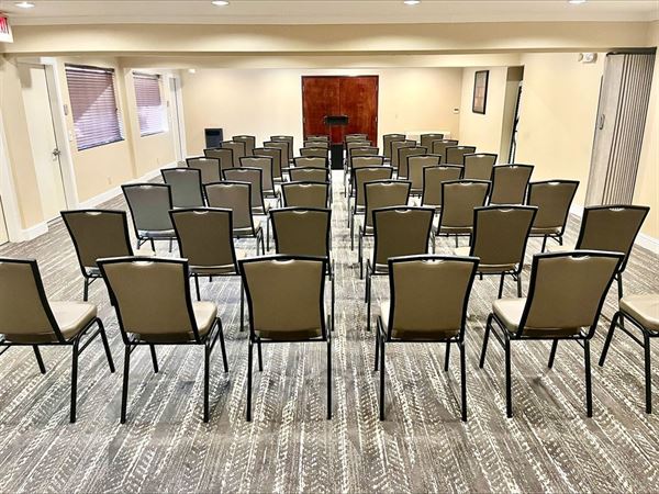 Best Western Plus - Orchid Hotel & Suites