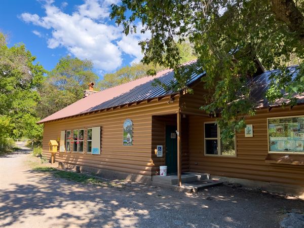 Allen & Alice Stokes Nature Center