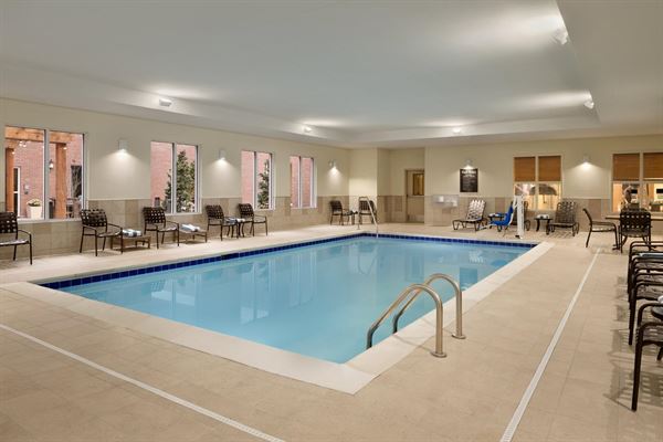 Homewood Suites by Hilton Kalamazoo Portage