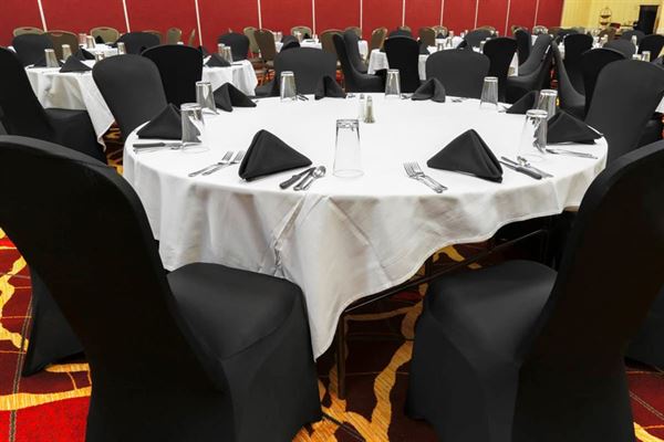 MCM Eleganté Hotel and Suites