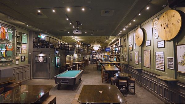 Donnellan's Irish Pub