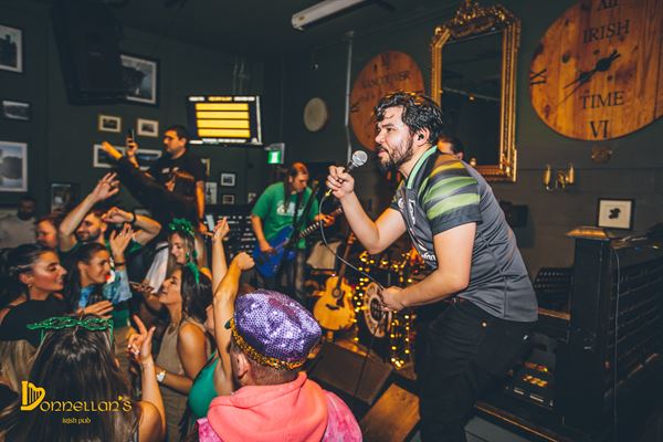 Donnellan's Irish Pub