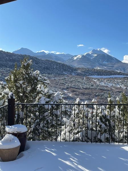 Whispering Oaks Ranch