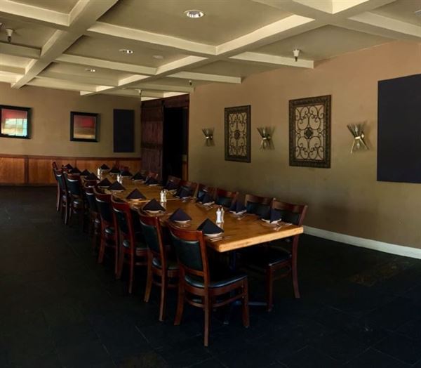 Carvers Steaks and Seafood - Sandy