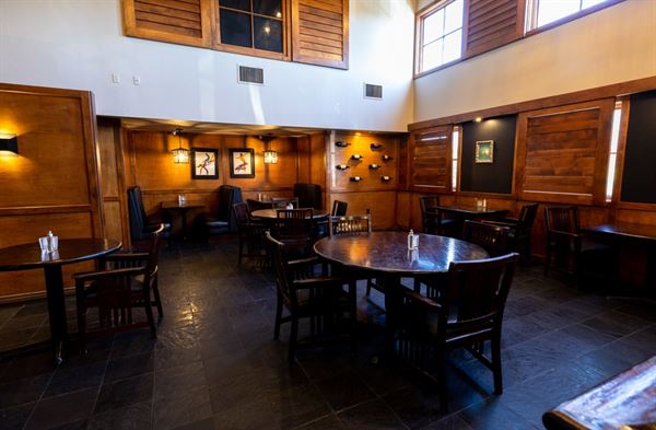 Carvers Steaks and Seafood - Sandy