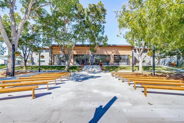 Rivers Edge at Tin Top Wedding and Event Venue